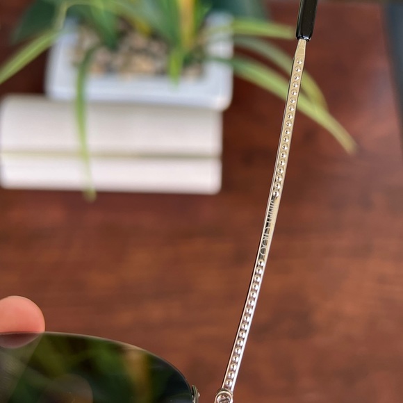 AUTHENTIC JIMMY CHOO SUNGLASSES 🕶 - Picture 4 of 7